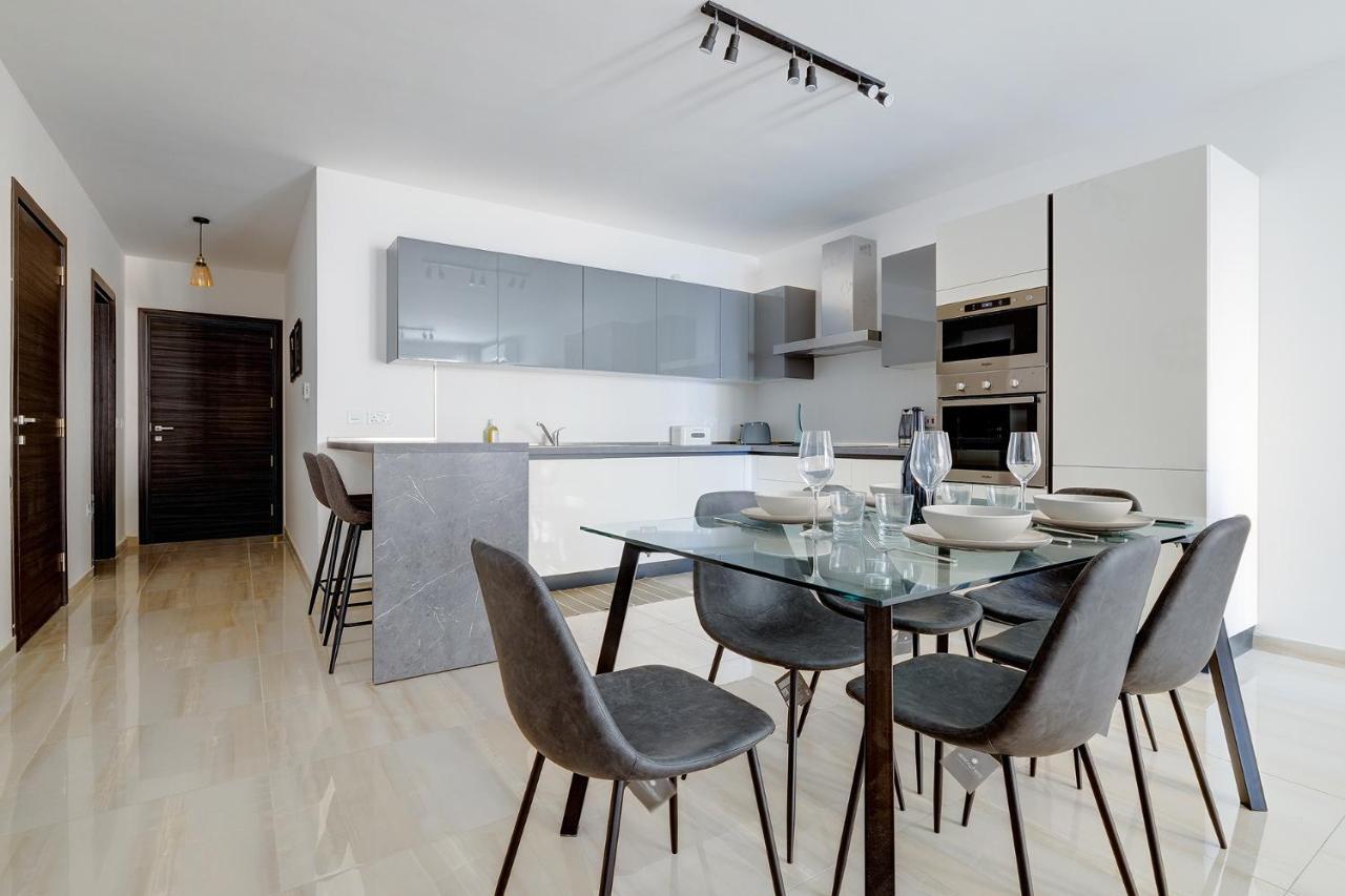 Chic 2Br Apartment, Ideal Location Ta Xbiex Exteriör bild